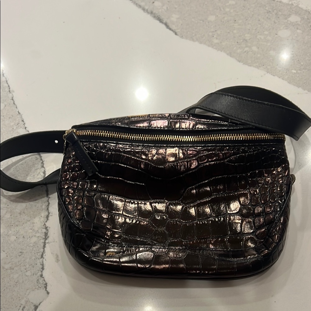 Clare V Black Croc-Embossed Fanny bag